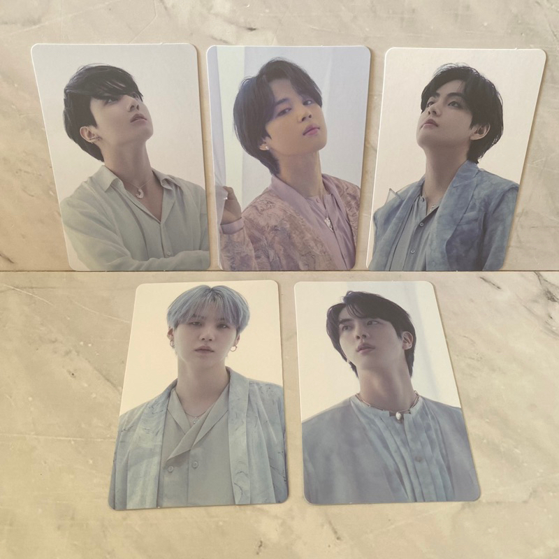 BTS Merch box 11 pc photocard yet to come proof jungkook jimin suga taehyung jin seokjin yoongi jk v