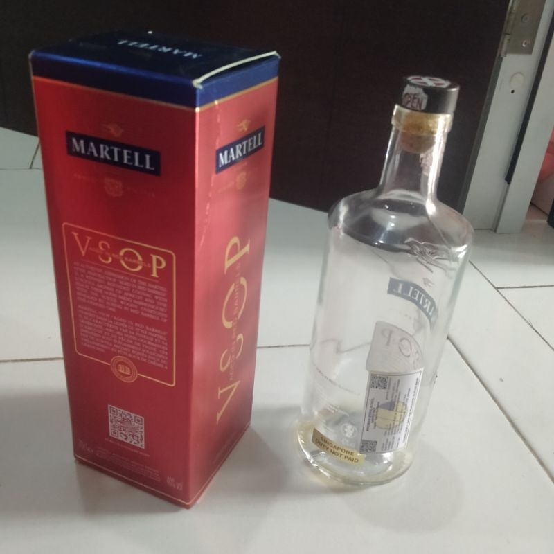 Botol Kosong Miras Bekas Martell COGNAC VSOP Aged in RED