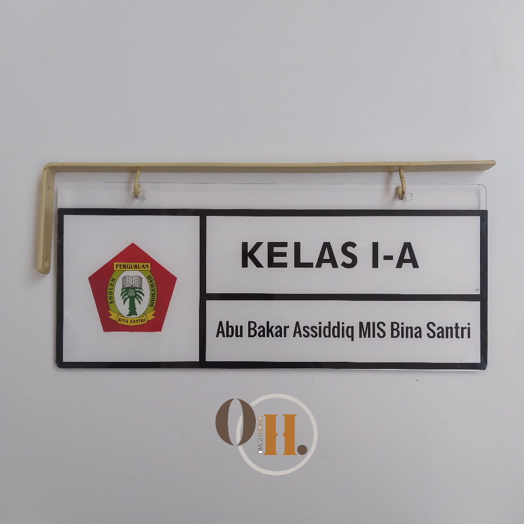 

Akrilik Gantung Custom - Akrilik Gantung Custom Ruang Sekolah - Akrilik Nama Ruang Sekolah