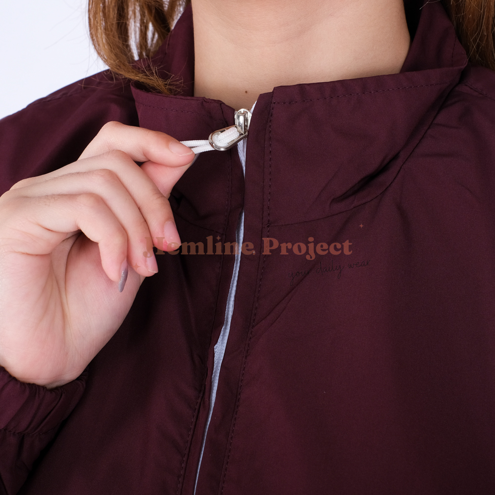 Elya Jaket Coach Wanita - Burgundy