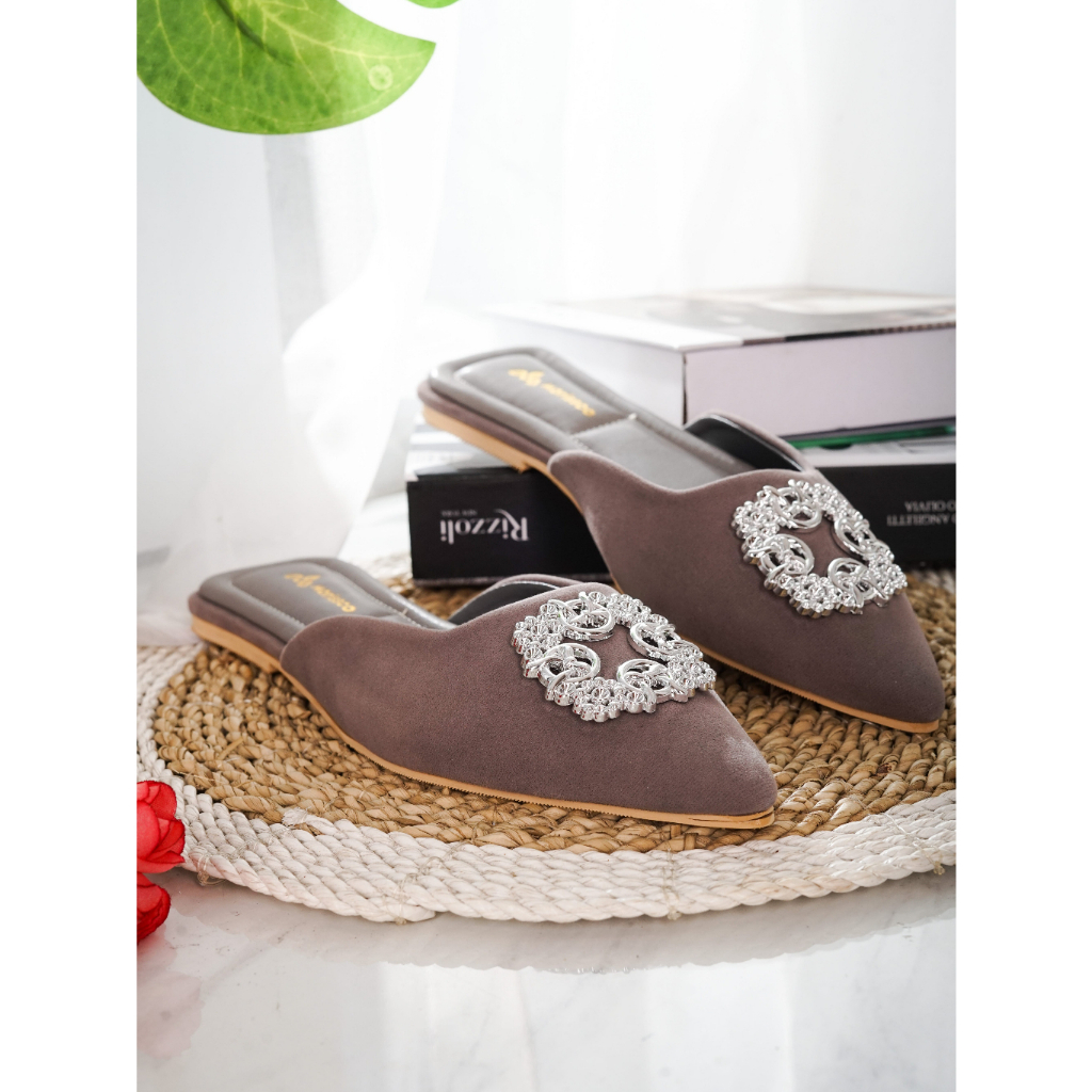 Sandal Flat Wanita Mules Clarice B-RN 01
