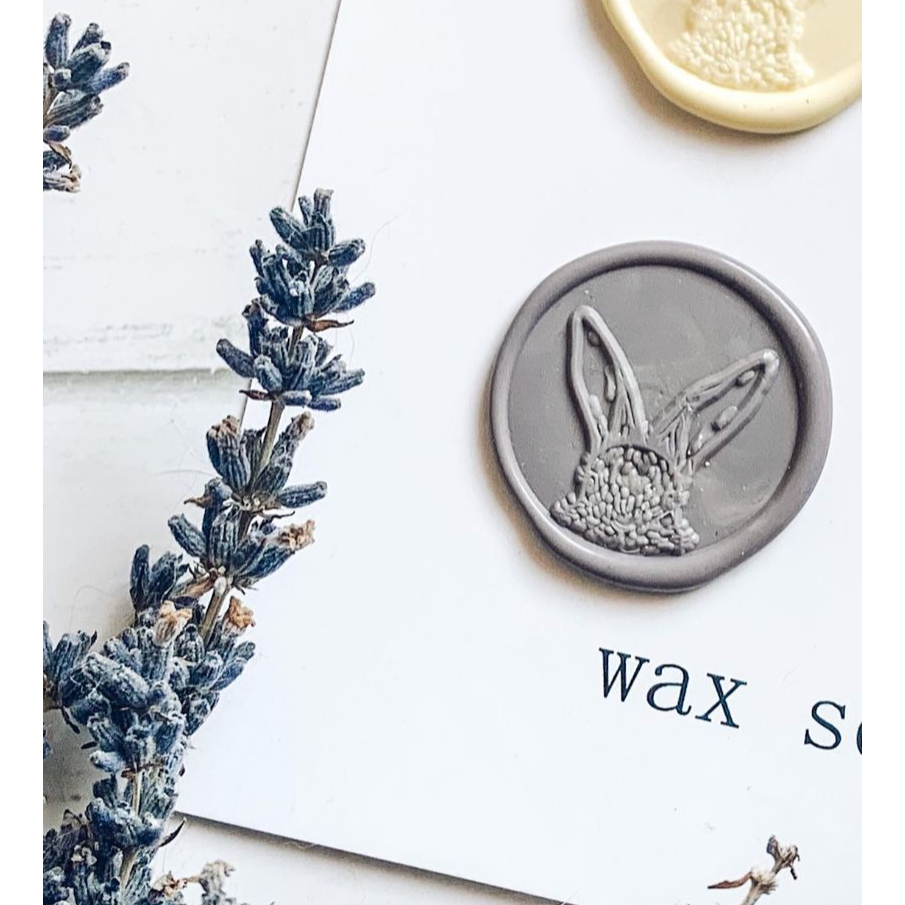 

(KSC) Bunny (Chalk) - 1 Pcs seal wax coin sticker siap pakai ready stock (Include double tape) / souvenir pernikahan / accesories / calligraphy / journaling / undangan / hampers