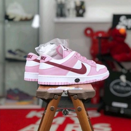 Nike Dunk Low &quot;Pink Foam&quot;
