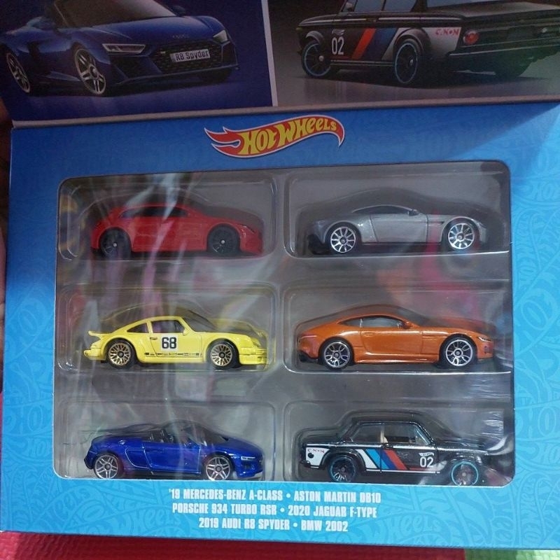 hot wheels fast&amp;furious isi 10 dan hot wheels isi 6 original.