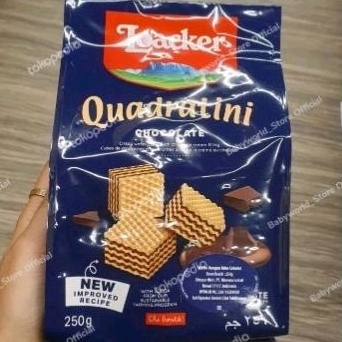 

Loacker Quadratini wafer biskuit coklat rasa COKLAT IMPORT 250gr