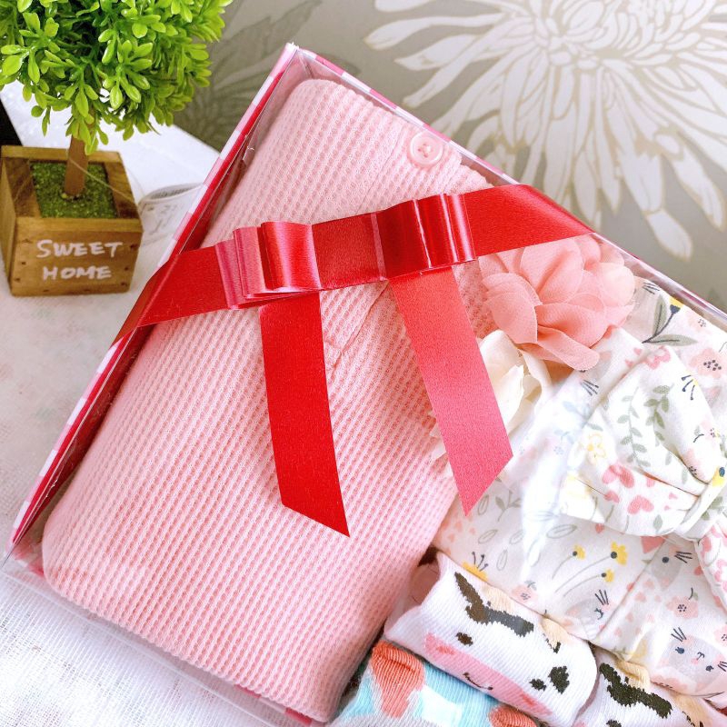 

kadobayilahiran/hampersbayiperempuannewborn/babygiftset