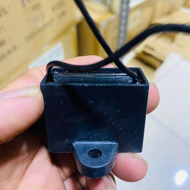 kapasitor kotak 3uf 450v max/cbb