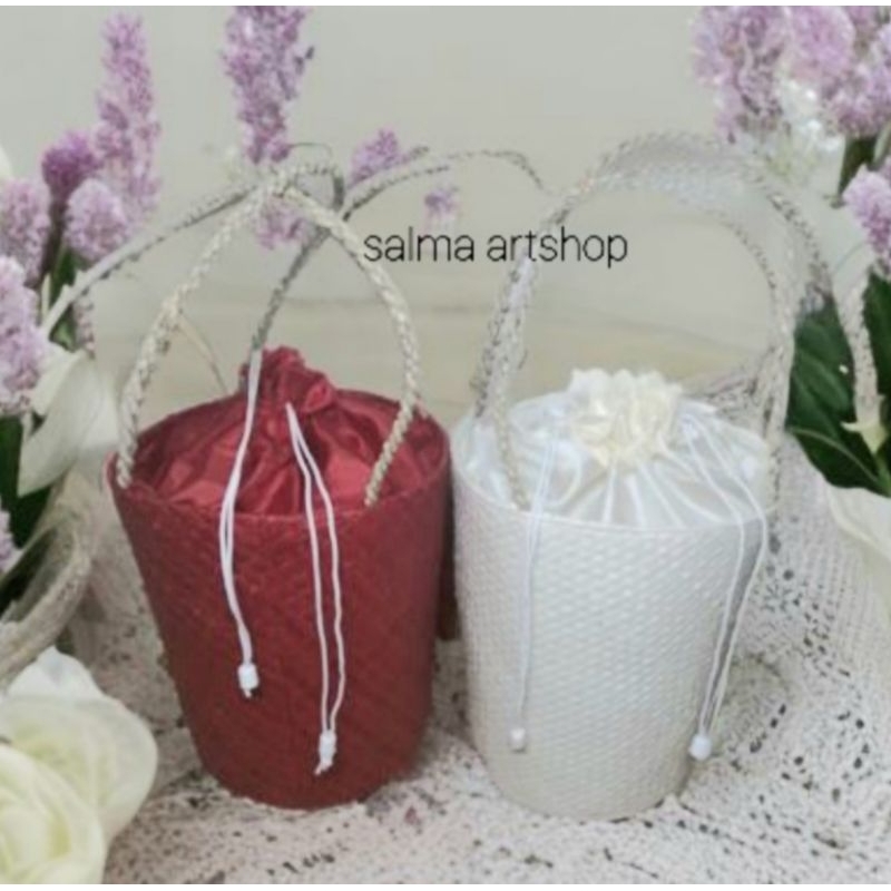 Tas anyaman pandan Ember polos/tas parsel pandan tali serut/tas hampers lebaran anyaman pandan