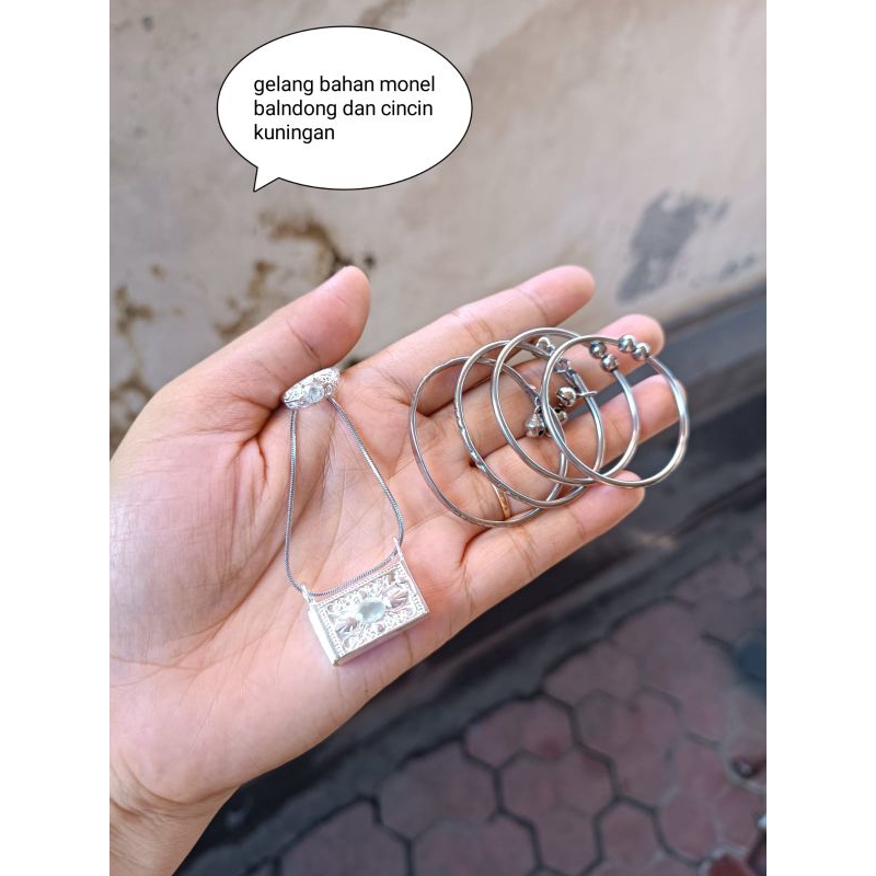 set gelang bayi 3 bulanan Kuningan dan monel