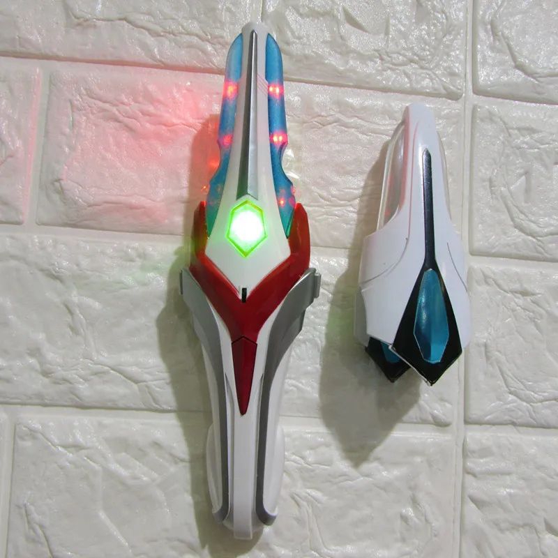 Mainan Senjata DX Ultraman NEXUS Evoltruster Voice