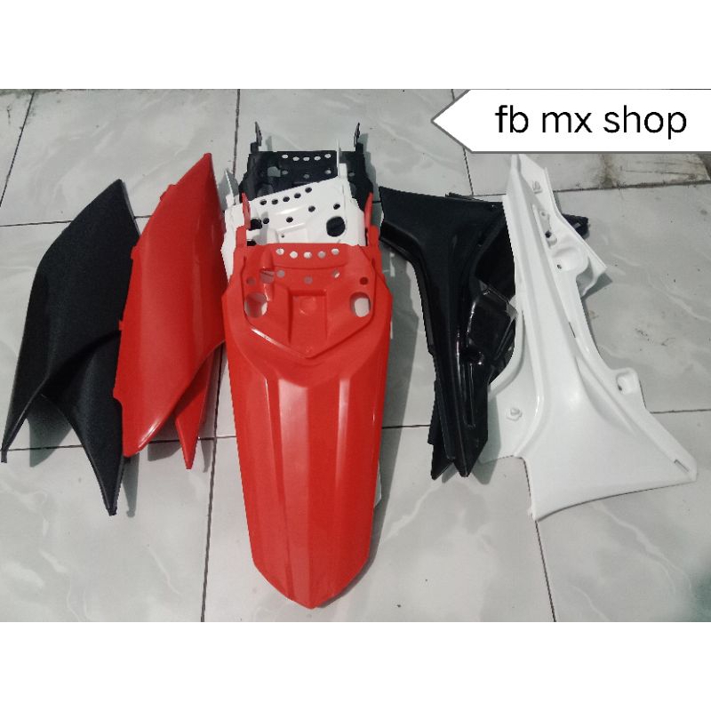 Body set belakang CRF 150L body belakang CRF 150l cover body Belakang CRF 150 L