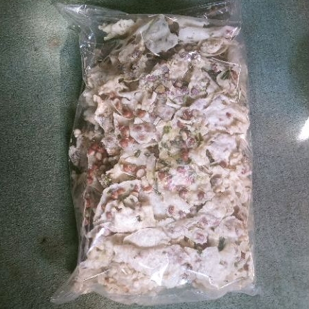 

Rempeyek/rongehrongeh/barobaro