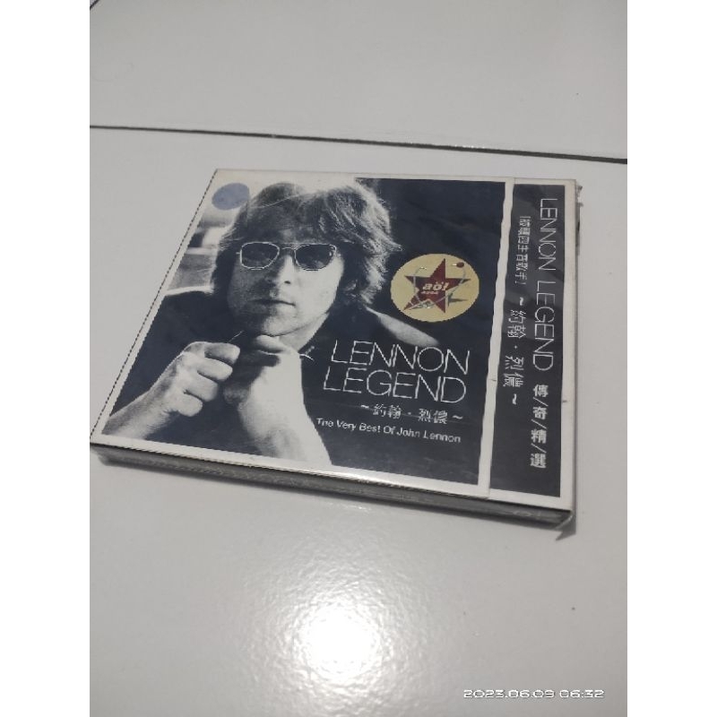 kaset cd john lennon / lennon legend