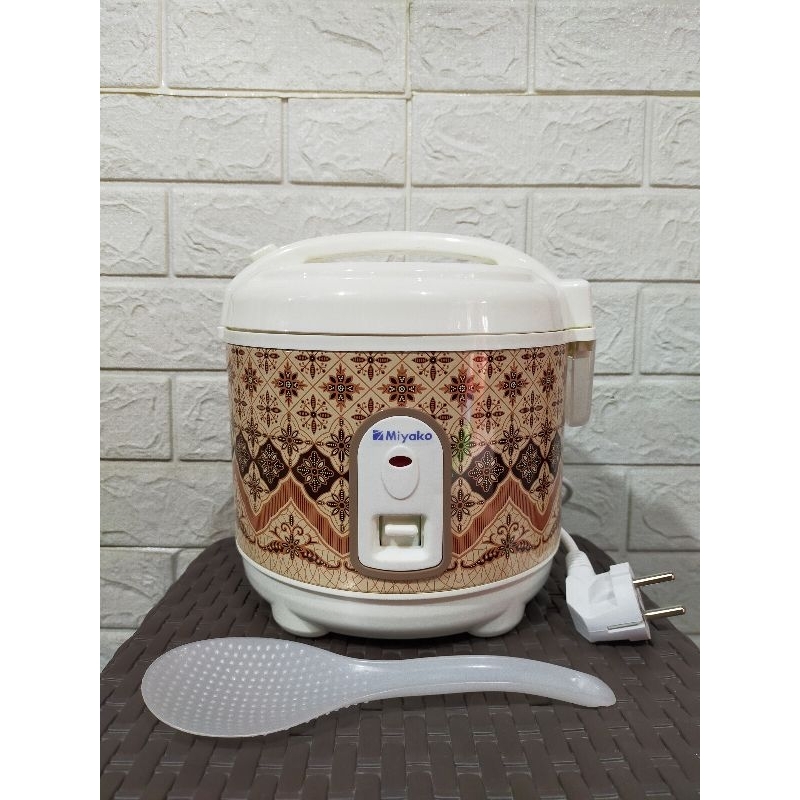 Rice Cooker Miyako/ Rice Cooker Miyako PSG-607/ Rice Cooker Miyako Kecil /  Rice Cooker Miyako 0.6 L