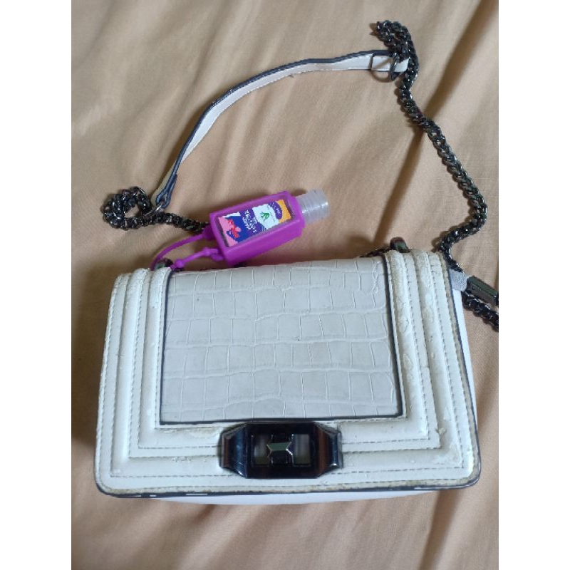 Tas Oneda Putih Preloved