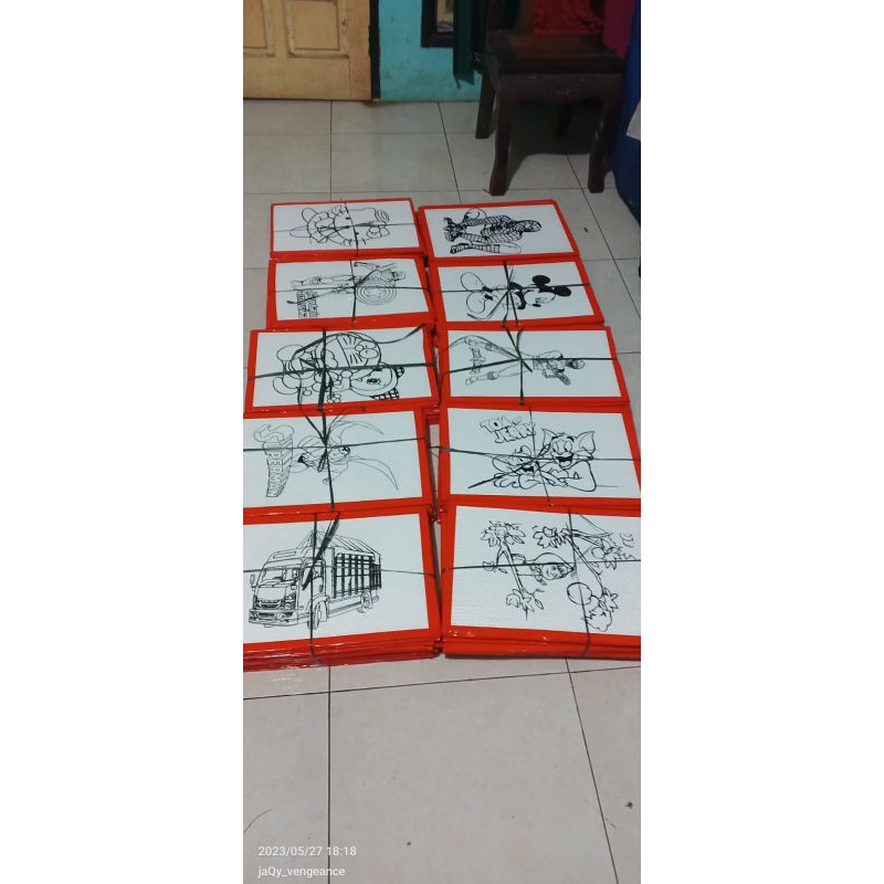 

gambar lukis sterofoam isi 100 pcs 10karakter + lis isolasi warna-warni 33*50