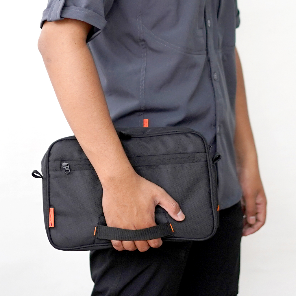 tas selempang clutch bag besar muat tablet 11 inch seri magna zarventure