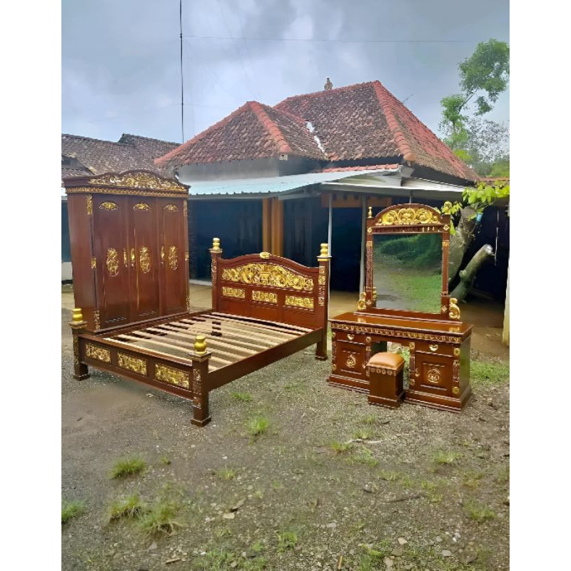 Set Kamar Rahwana Jati Walnut Gold Exclusive