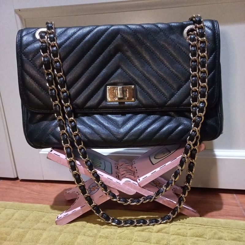 shoulder & sling bag rantai Sisley