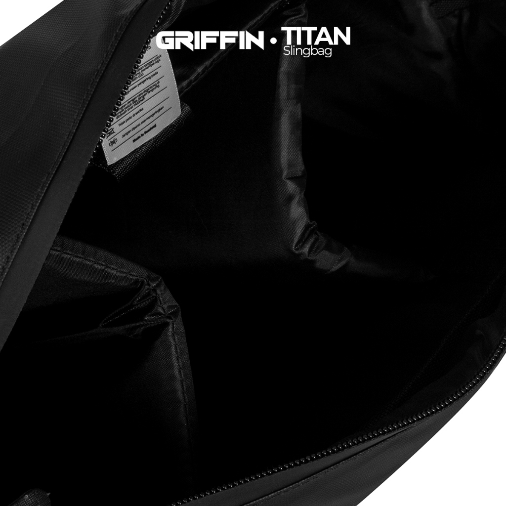 Tas Selempang Pria Kamera dan Laptop Waterproof Hitam Keren dan Elegan Titan by Griffin