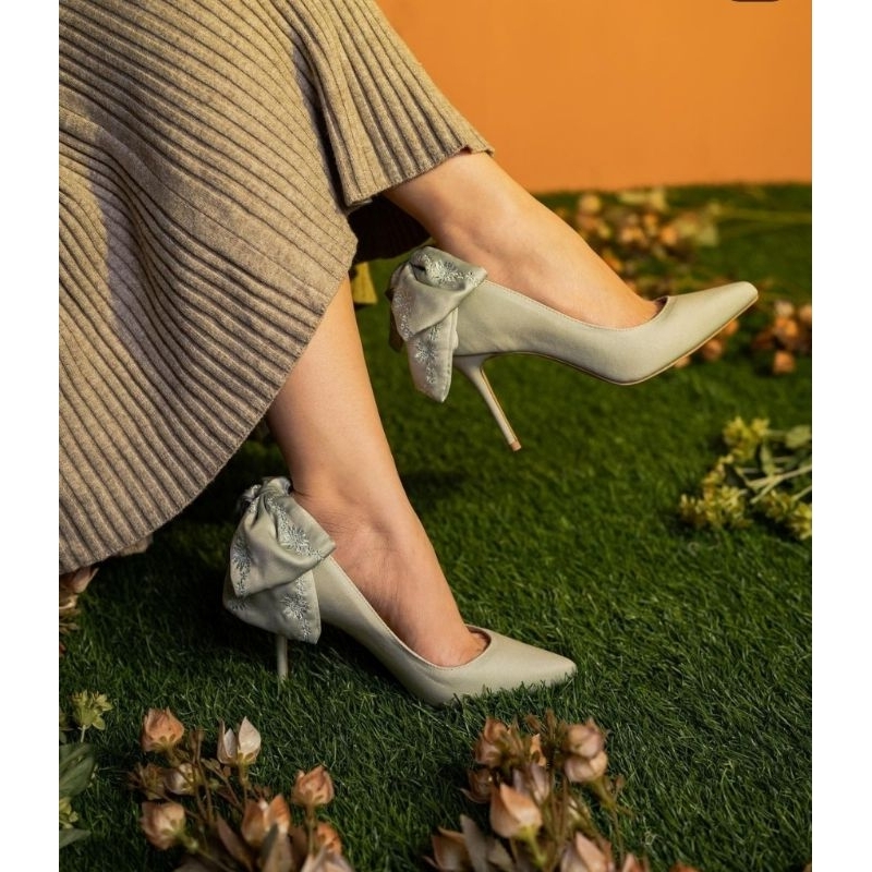 Ittaherl X Widira Daphne Peridot 90mm Pointy heels sz 40