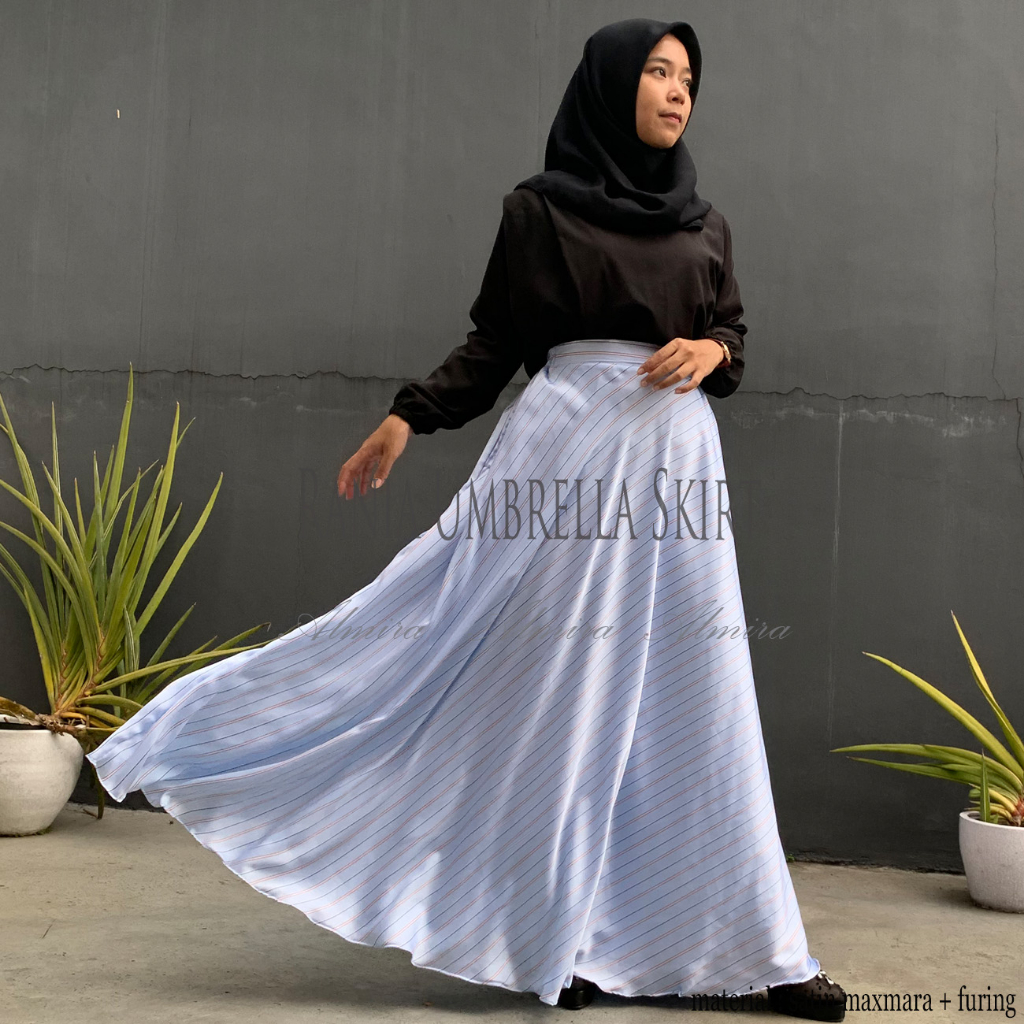 Rok Panjang Wanita Payung Rania Stripe Umbrella Skirt Motif Garis Salur Rok Flare Rok Motif Garis Hitam Putih