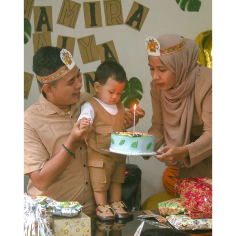 Jasa Foto/Fotografer Akad - Prewed - Lamaran -Khitan - Aqiqah - Wisuda - Maternity - dan Lainnya. (C