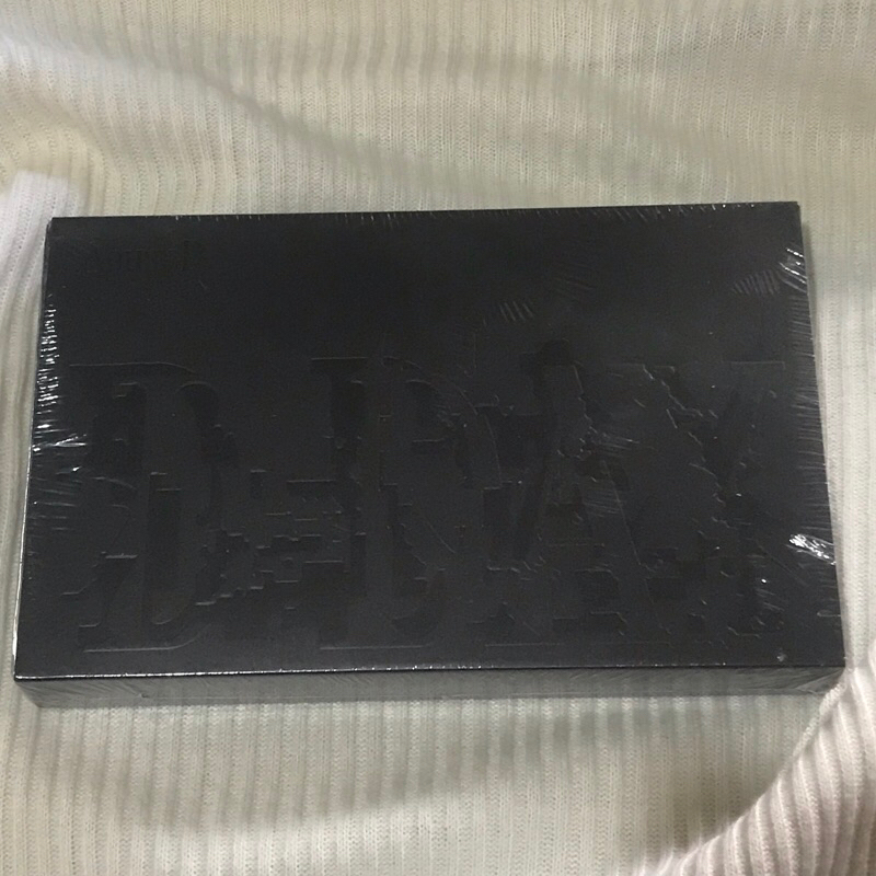 ALBUM DDAY SUGA YOONGI SEALED [JANGAN DI CO]
