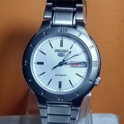 SEIKO SNK079K-Jam Tangan Wanita/Pria  Automatic analog Original-Garansi Resmi