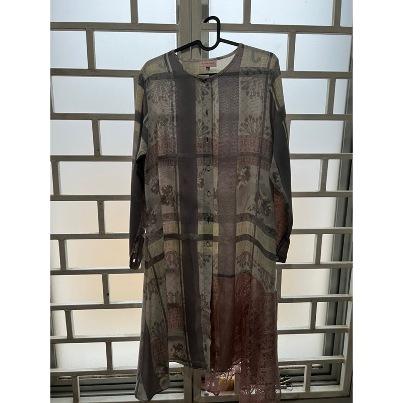 ria miranda tesias tunik