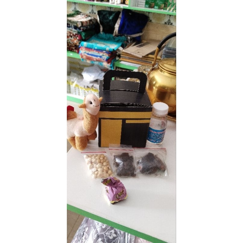 

box kabah/souvenir umroh dan haji/gift kabah