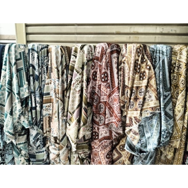 Bahan/Kain Maxmara Silk Motif