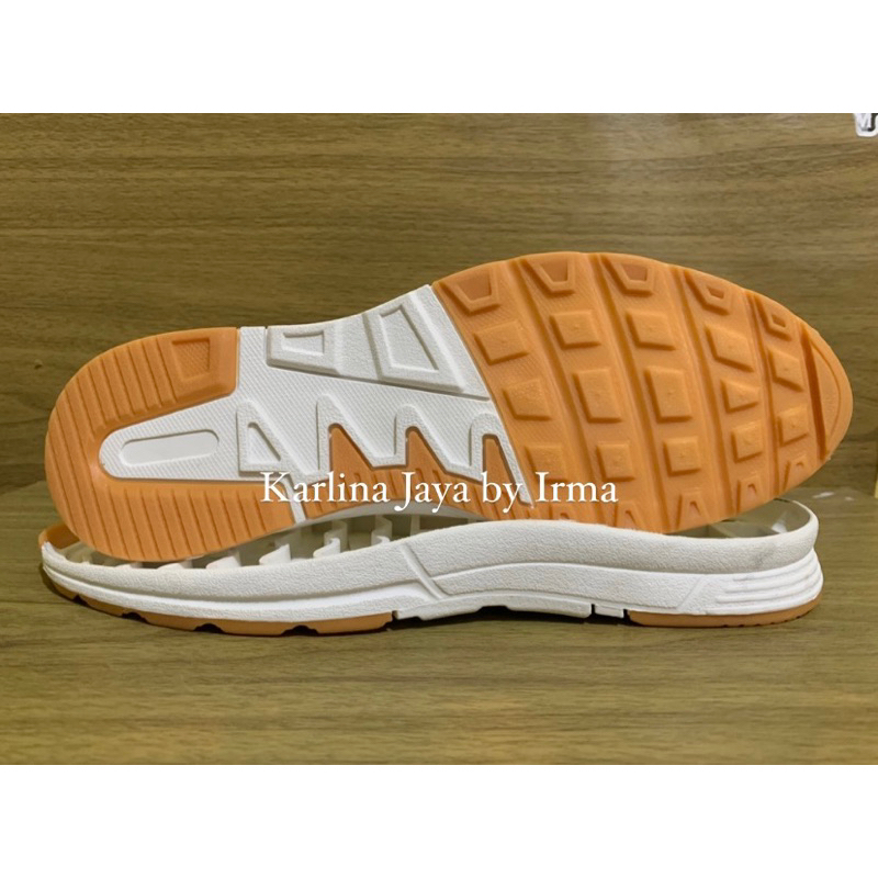 Outsole Sepatu Sneakers Pria Sepatu NB/ Sepatu olahraga / sepatu running