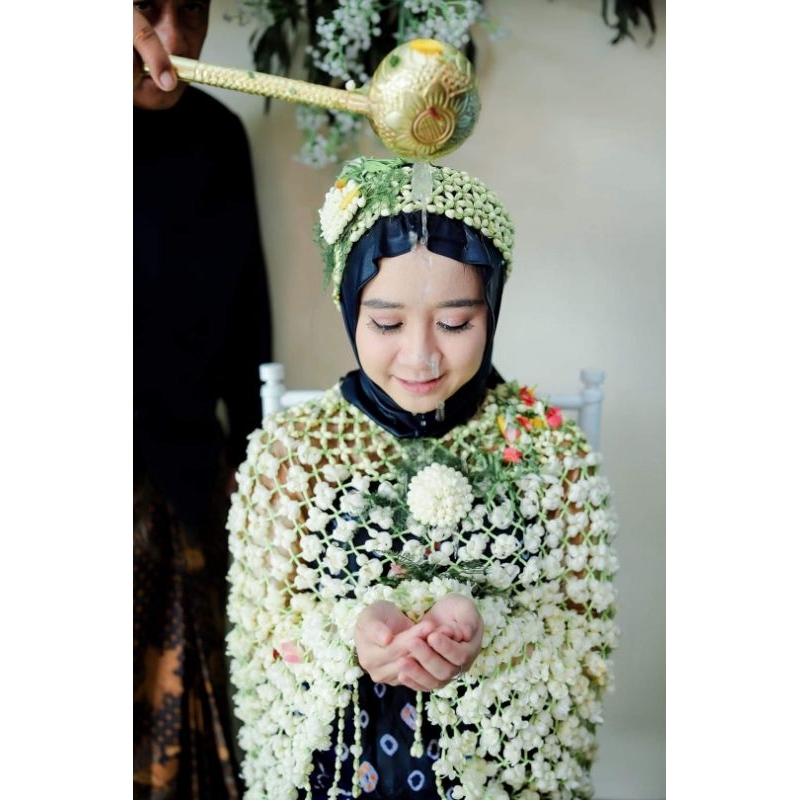 decorasi siraman, kembar mayang ,dan janur, rocnce melati siraman