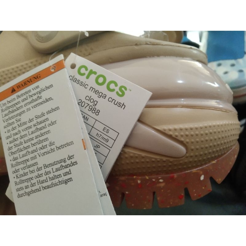 CROCS CRUSH MEGA CLOG, 100 % ORIGINAL IMPORT LIKE STORE