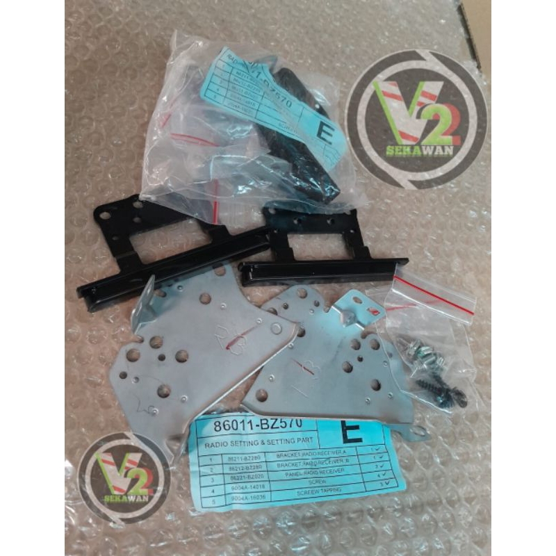 BREKET TAPE AUDIO HEAD UNIT CALYA SIGRA ORIGINAL
