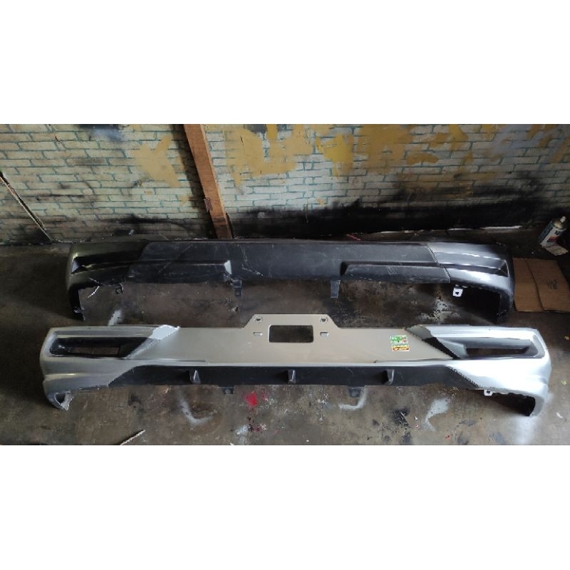 bodykit depan belakang toyota RAIZE 2021 2022 sekond original