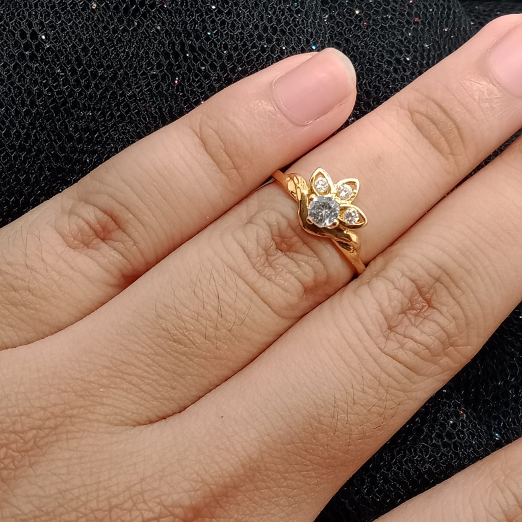 Cincin Emas 17K - 1.55 Gr Kadar 750 - 5185