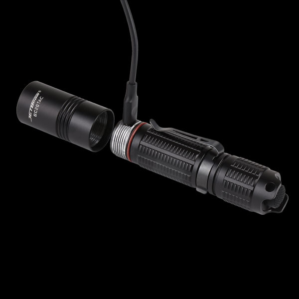 JETBeam Senter LED CREE XP-L HI Outdoor Flashlight Rechargeable 1100lm - BC20 TAC - Black