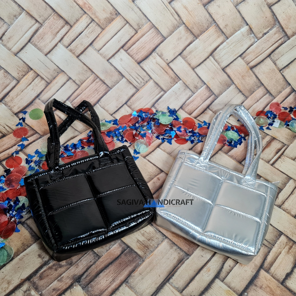 Tas Selempang Wanita Kain Puffy Kain Metalik Korea