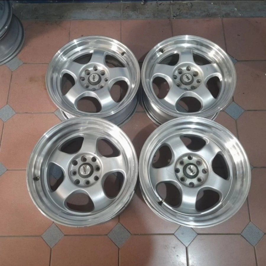 VELG MOBIL RACING BRISKET R16X7/8,5 PCD 4X100, 4X114 ET25/30