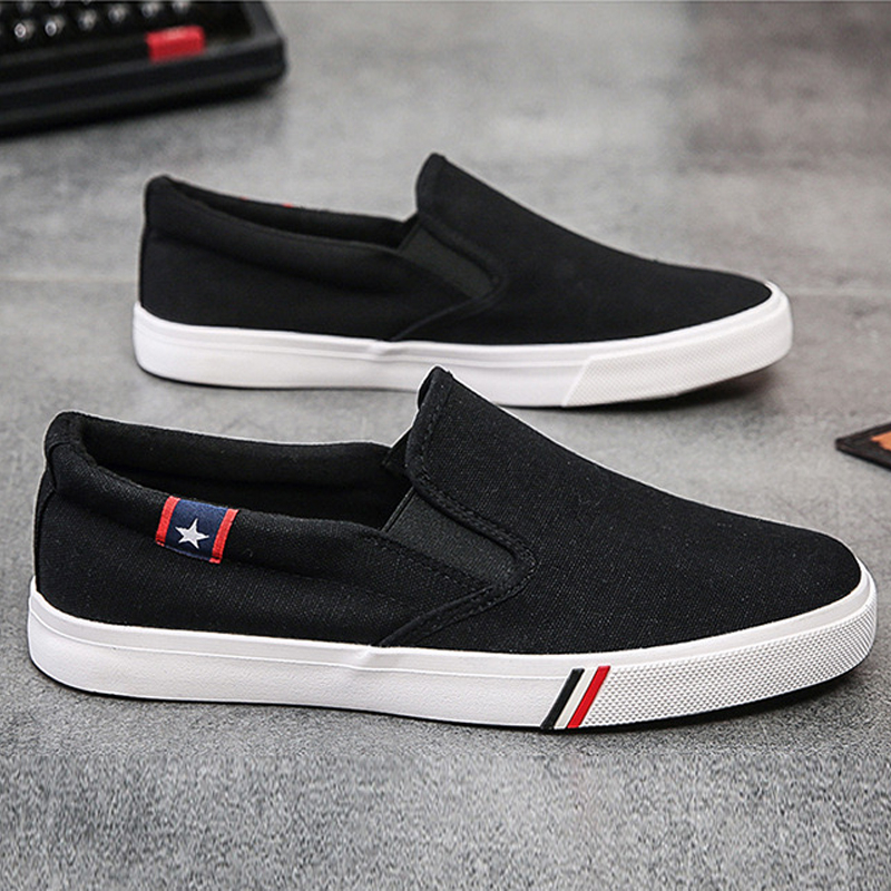 Highland Sepatu Slip On Pria Casual Sepatu Santai Kanvas Sepatu Slip on Hitam Polos Sepatu Slop Unisex KSC406