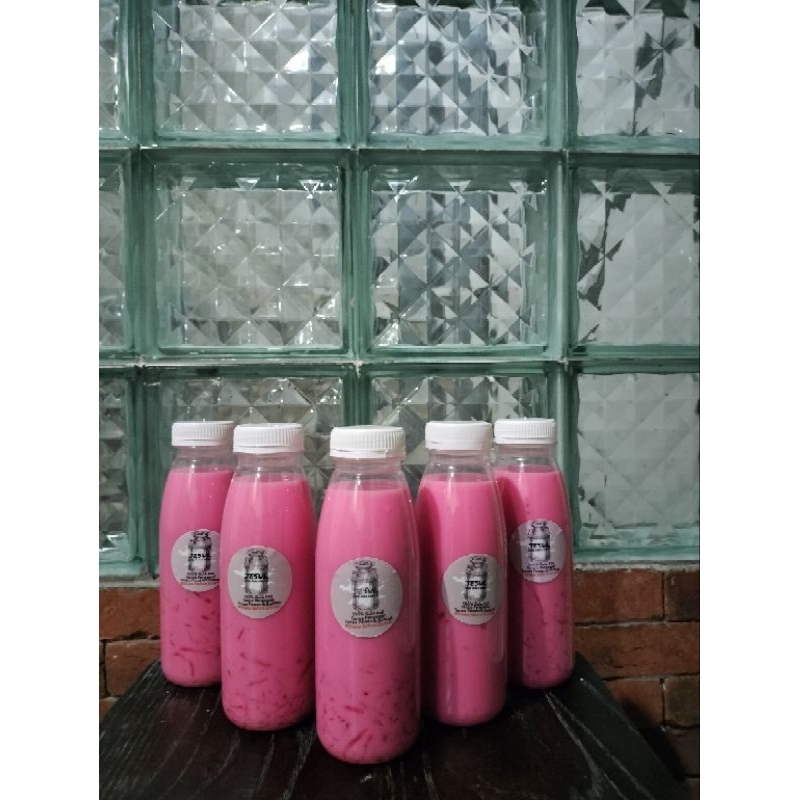 

Jelly Susu Lumut Strawberry 350ml