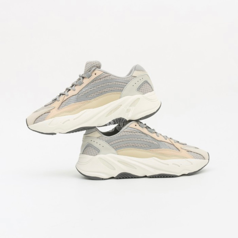 Yeezy Boost 700 V2 Cream