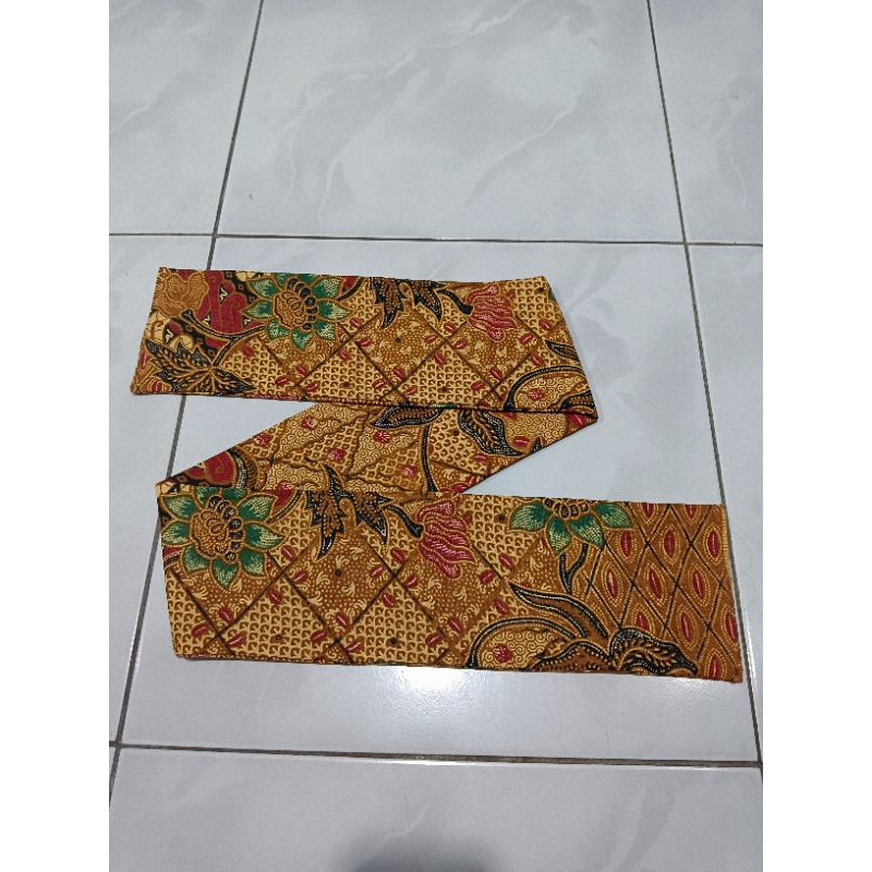 cukin terbaru / selendang batik betawi / selendang adat betawi / cukin batik anak / selendang betawi untuk anak /cukin batik / syal batik terbaru / cukin terbaru / cukin murah