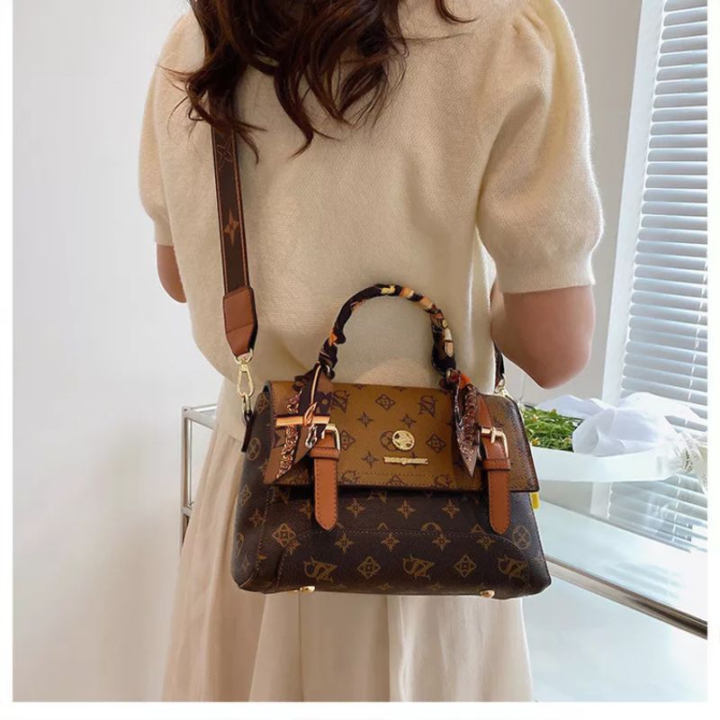 Tas Selempang Wanita Foxjazz Kekinian