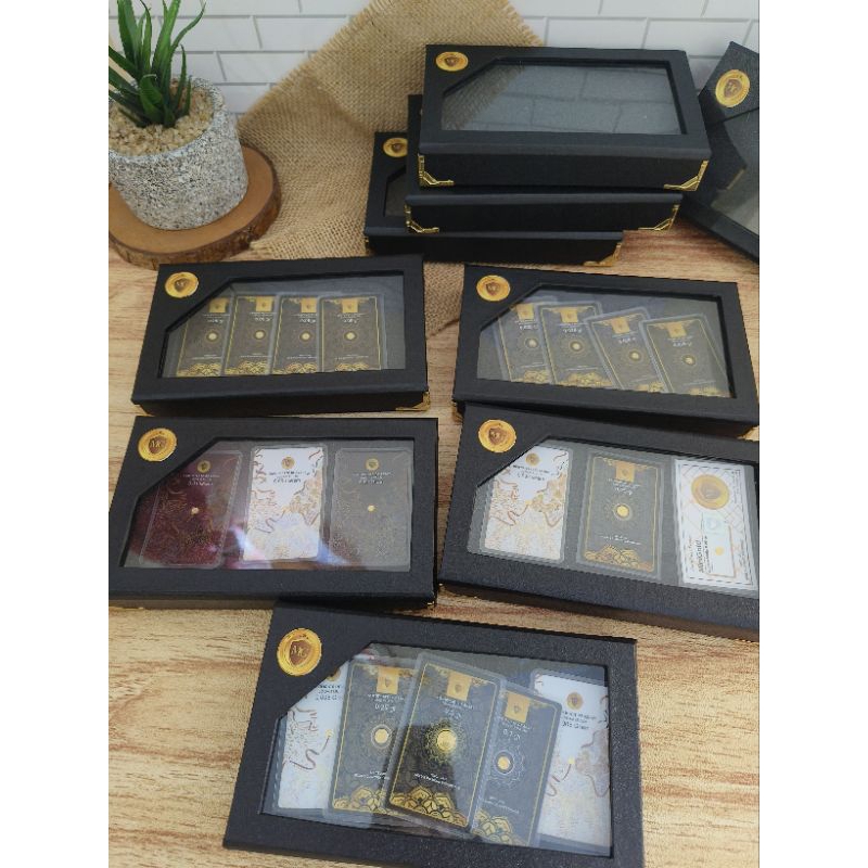

Hard Box Magnetic Emas Minigold