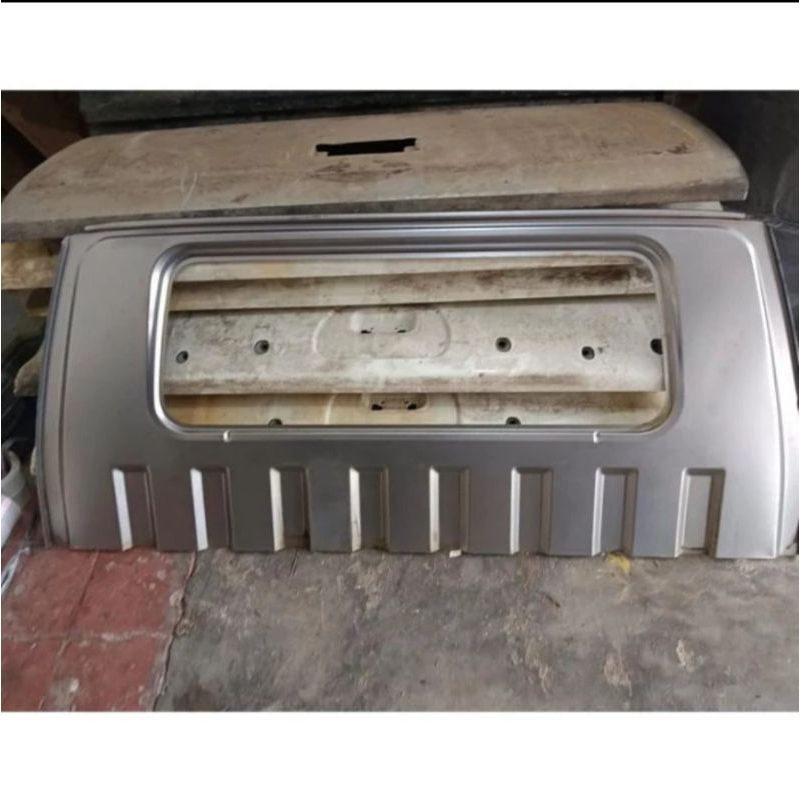 Sandaran Atas ORI Mitsubishi L300, Dinding Belakang, Punggung Atas Bawah