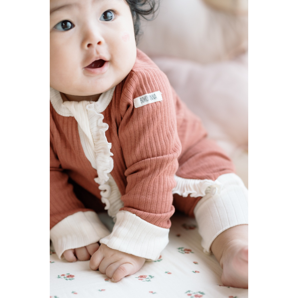 BOHOPANNA - SLEEPSUIT ZIPPER RUFFLE - Baju Tidur Bayi