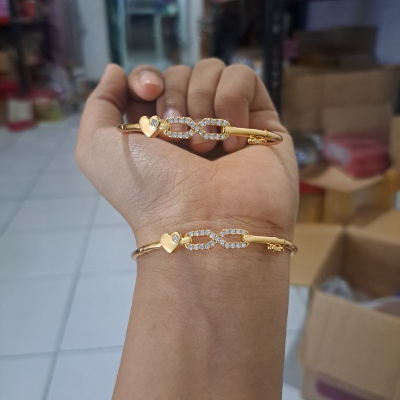 Gelang Wanita bangle korea kunci bukaan samping lapis emas Terbaru COD